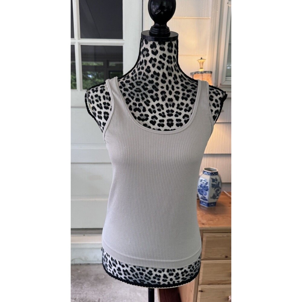 A New Day Sleeveless Knit Tank Top XL Scoop Neck Wide Strap Beige Ribbed